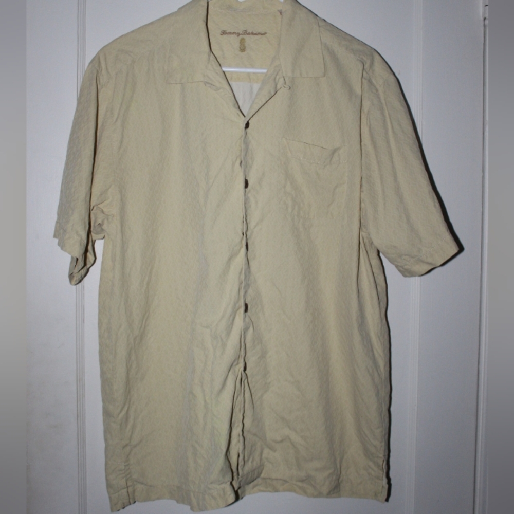 Tommy Bahama Yellow Embroidered Button Up Size M